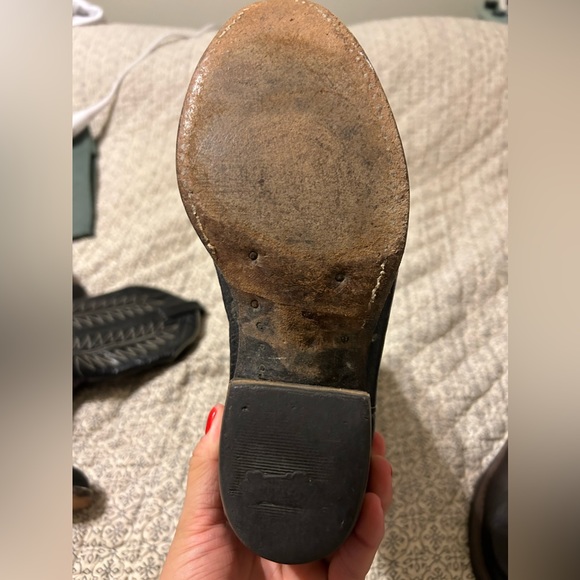 *Vintage Men’s, black, Tony Lama boots. 7.5 - Picture 3 of 4